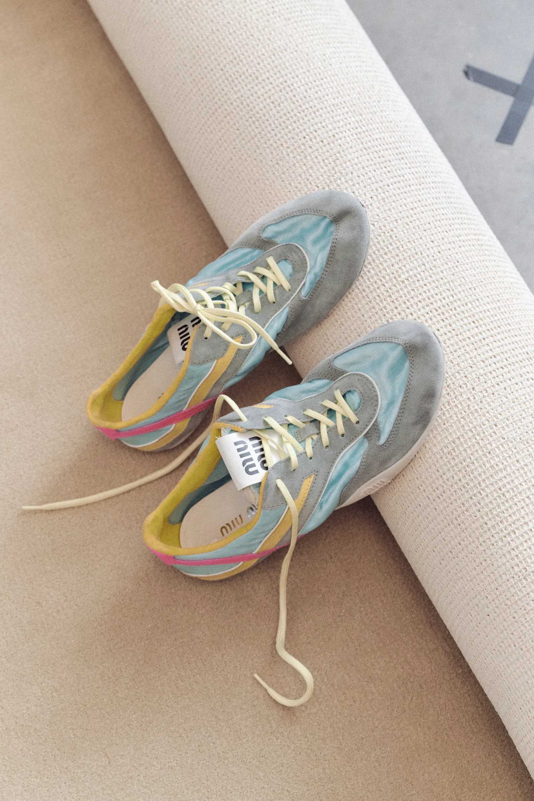 Retro Sneakers for Women