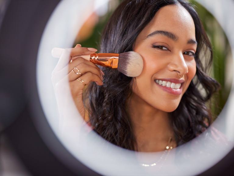 The Role of Social Media Influencers in Boosting Natural Hair Extension Sales